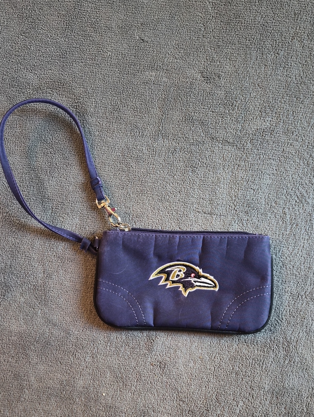 Ravens Purple Wristlet Pouch - NFL Team Logo